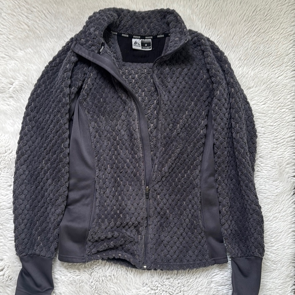 Women's Gray Jacket